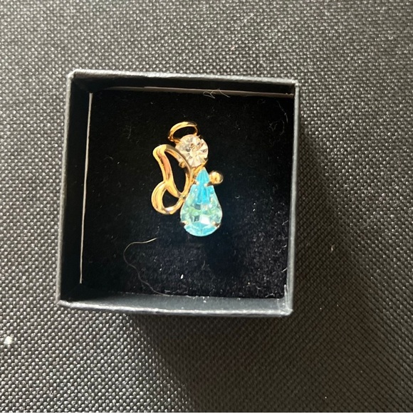 Jewelry - Angel Brooch